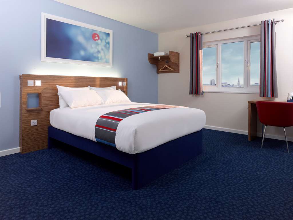 Travelodge London Feltham Rom bilde