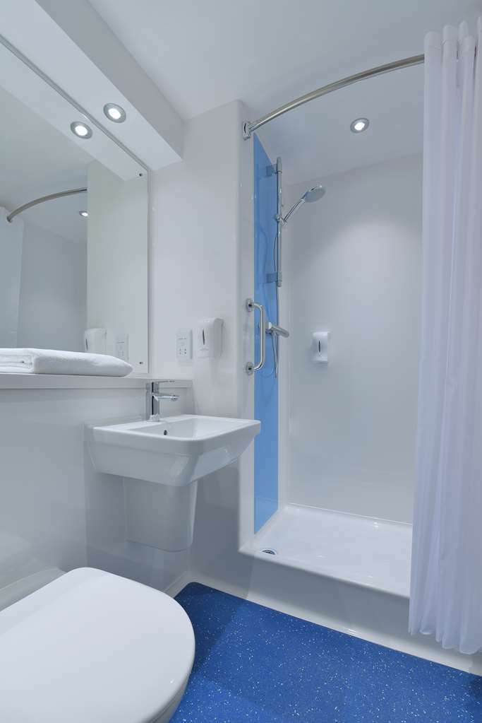 Travelodge London Feltham Rom bilde